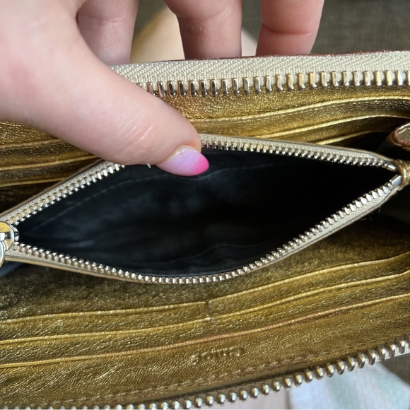 EUC CHLOE ZIP AROUND LONG WALLET💋 - Picture 12 of 13